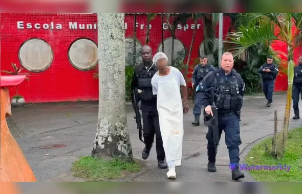 Homem tenta fugir da PM se disfarçando de merendeiro dentro de escola no Rio