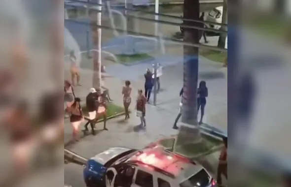 Menina de 8 anos é baleada durante tiroteio em ação da PM