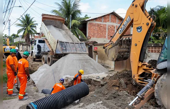São Gonçalo realiza obras de drenagem em 45 ruas da Ipuca, no Jardim Catarina