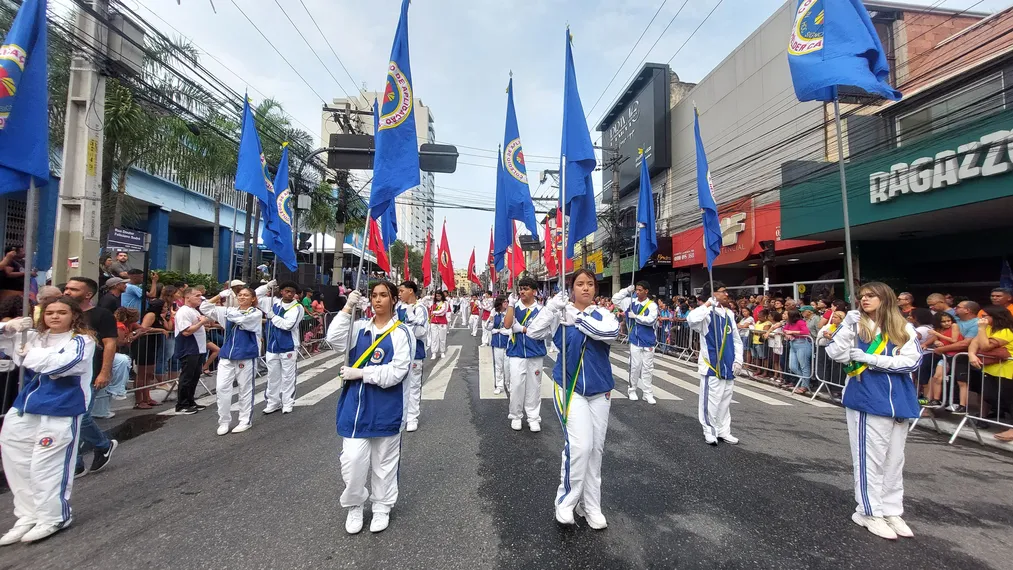 Cidade de São Gonçalo comemora aniversário de 134 anos com desfile grandioso