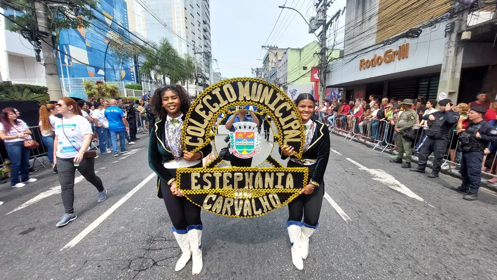 Cidade de São Gonçalo comemora aniversário de 134 anos com desfile grandioso