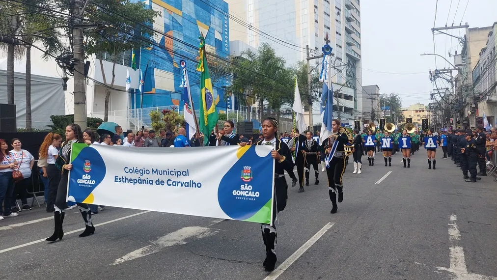 Cidade de São Gonçalo comemora aniversário de 134 anos com desfile grandioso