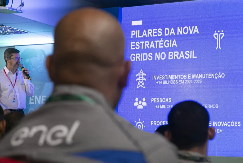 Enel lança programa de empregabilidade e promete contratar 2 mil eletricistas até 2026