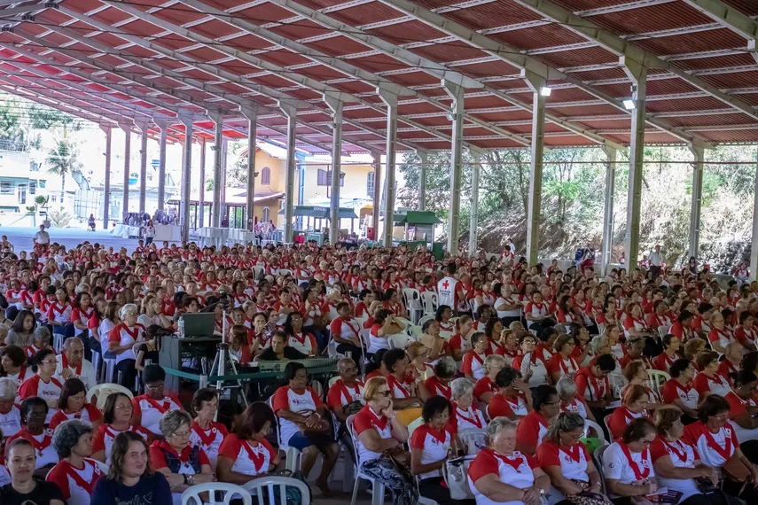 Vocação, família e amor ao próximo formam base da trajetória e vida de Padre Dé