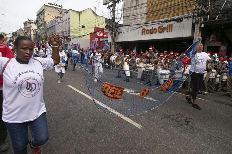 Cidade de São Gonçalo comemora aniversário de 134 anos com desfile grandioso