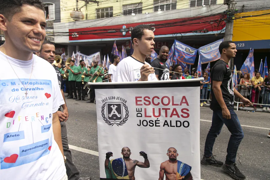 Cidade de São Gonçalo comemora aniversário de 134 anos com desfile grandioso