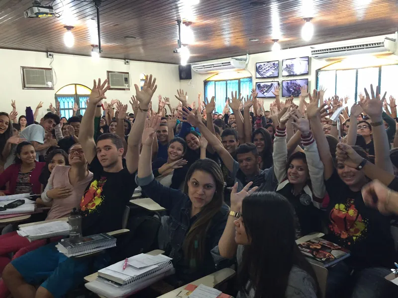 Eles fazem História: Provedor de sonhos, Vitor Quintan deixa sua marca na vida de jovens através da educação