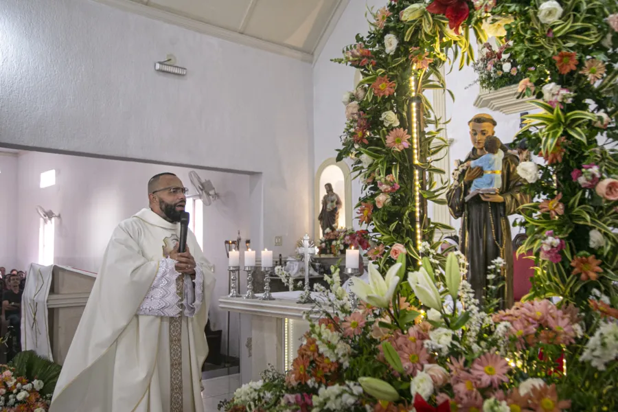 Festa de Santo Antônio em São Gonçalo: Uma celebração de fé, alegria e tradição