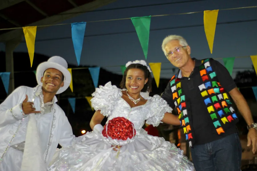 Vocação, família e amor ao próximo formam base da trajetória e vida de Padre Dé