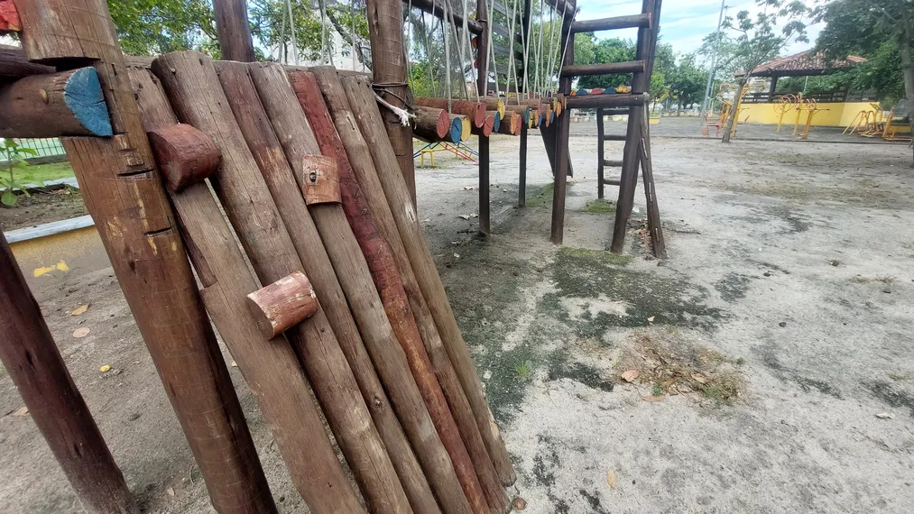 Abandono da Praça do Barreto, em Niterói, causa receio e insatisfação aos moradores