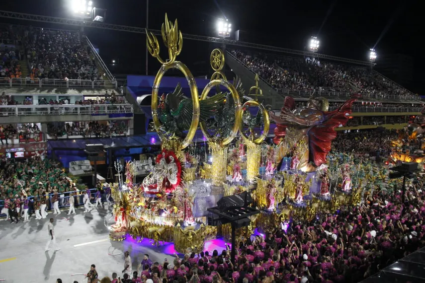 Fotos - Veja o desfile da Unidos do Viradouro