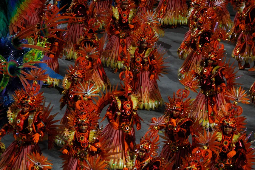 Fotos - Veja o desfile da Unidos do Viradouro