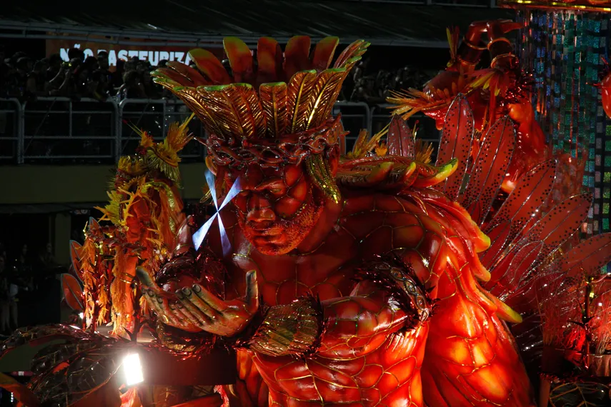 Fotos - Veja o desfile da Unidos do Viradouro