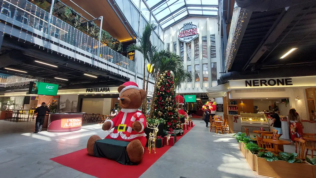 Na expectativa pelo Natal, Mercados Municipal e São Pedro revitalizam a economia em Niterói