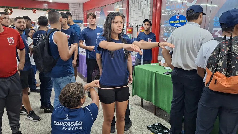 Universo realiza 12ª edição de feira de profissões em São Gonçalo