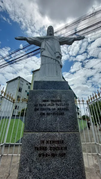 Curiosidades gonçalenses: Você sabia que São Gonçalo possui uma réplica da imagem do Cristo Redentor?