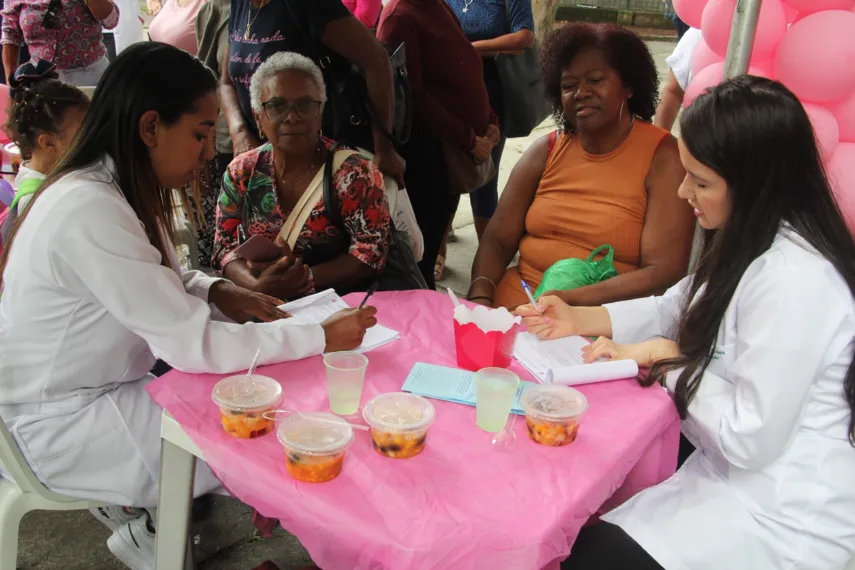 Universidade realiza ação social para mulheres em Niterói