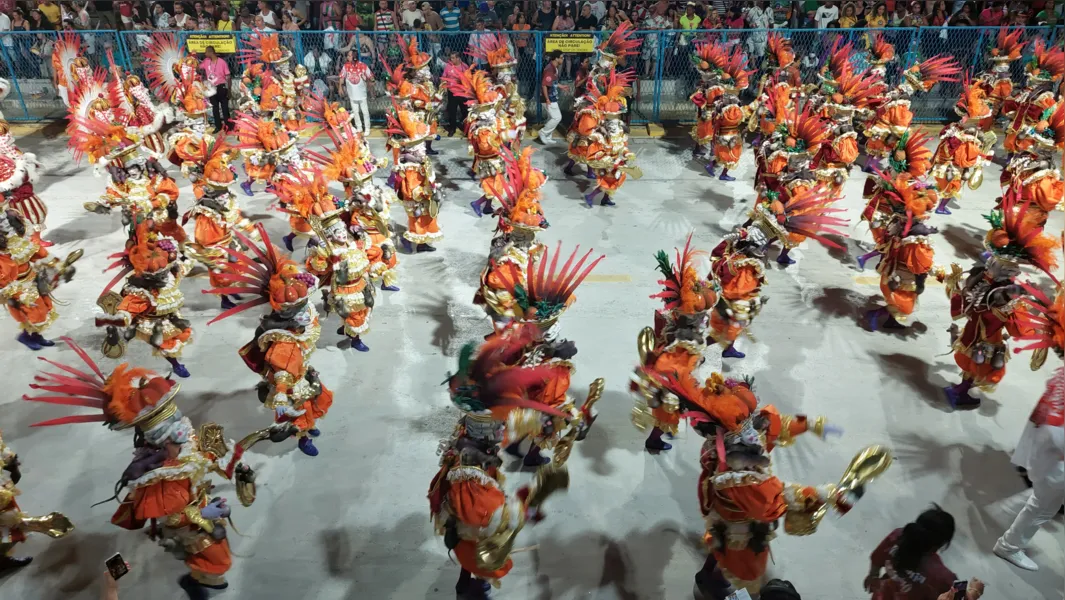 Salgueiro sonha com Paraíso, mas dificuldades no desfile infernizam escola