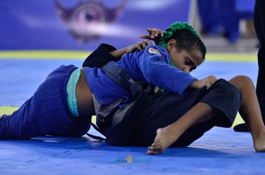 Irmãs Green: Atletas gonçalenses acumulam medalhas e se destacam no jiu-jitsu
