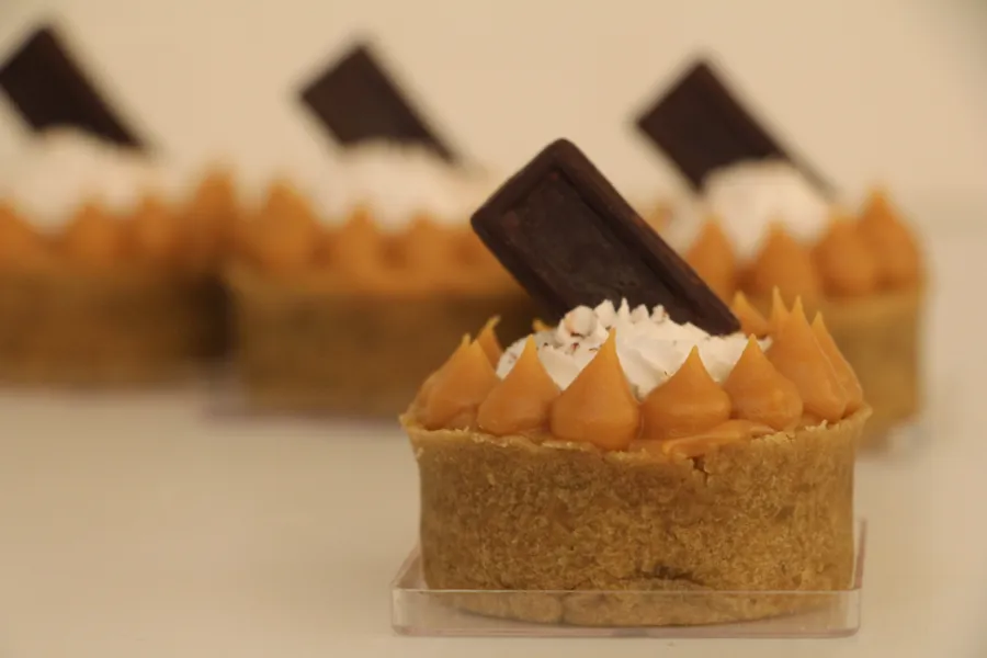 Brookies, macarons, bolo genoise e+: doces internacionais recebem toque especial brasileiro