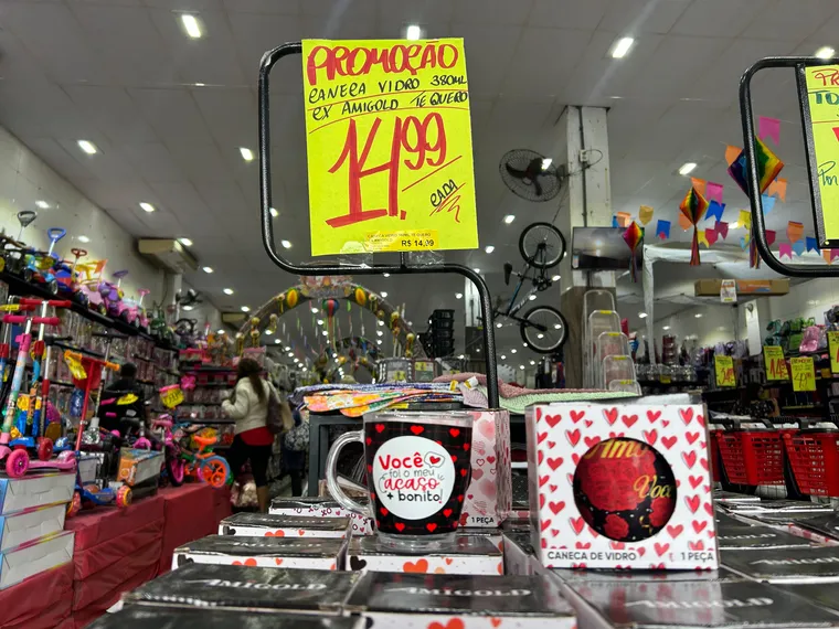 Ainda dá tempo! Veja algumas dicas de presentes entre R$ 10 e R$ 100 para o Dia dos Namorados
