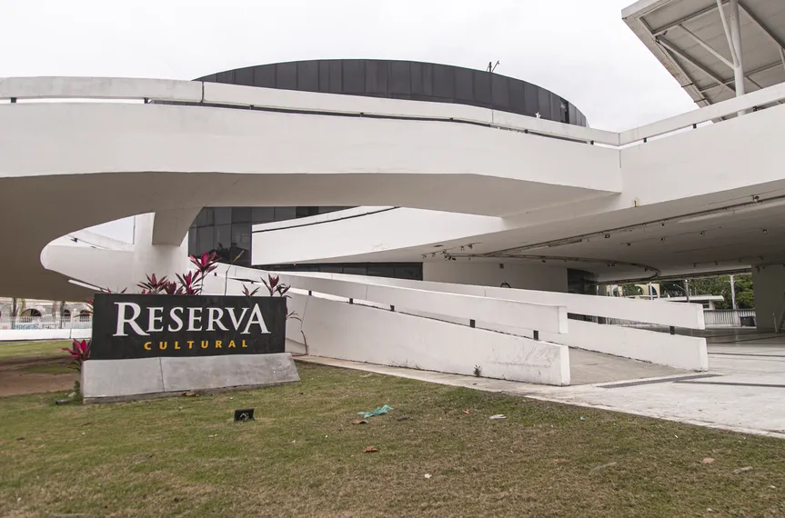 Arte é civilização, arte é cultura: conheça histórias de teatros de Niterói e SG
