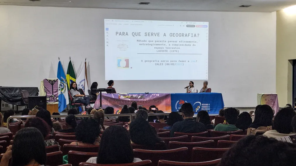 Conferência Livre de Mulheres Cidade D’Elas promove debate sobre democracia e direitos em São Gonçalo