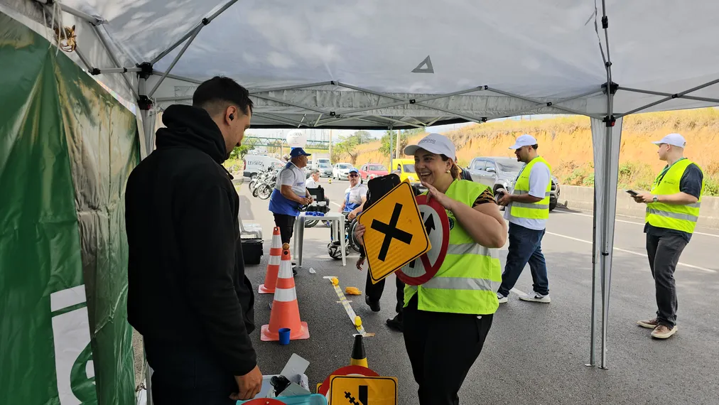 DER-RJ promove blitz educativa na Semana Nacional do Trânsito na Via Light e reforça cultura de prevenção