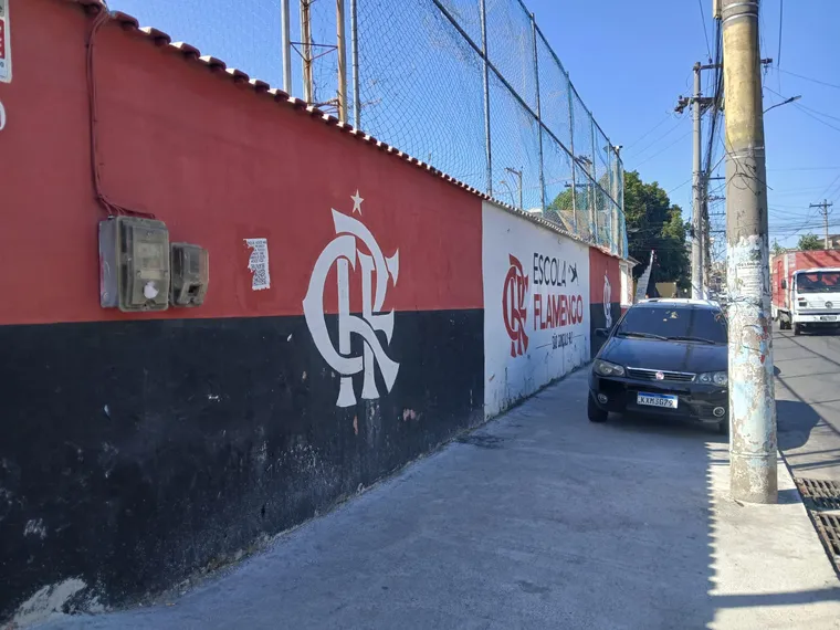 Do luxo de Madrid ao charme de São Gonçalo: o que Virgínia conheceria ao visitar os bairros onde viveu Vini Jr.