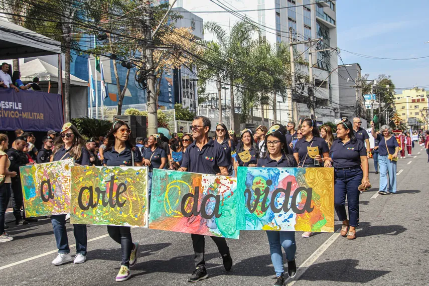 Galeria de fotos: Confira em detalhes o desfile pelos 135 anos de São Gonçalo