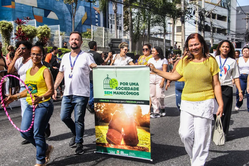 Galeria de fotos: Confira em detalhes o desfile pelos 135 anos de São Gonçalo