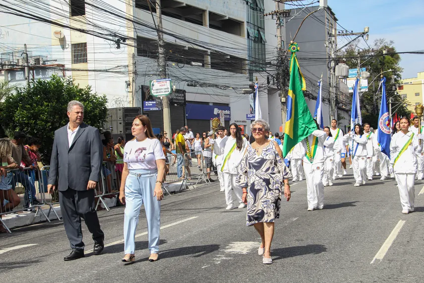 Galeria de fotos: Confira em detalhes o desfile pelos 135 anos de São Gonçalo