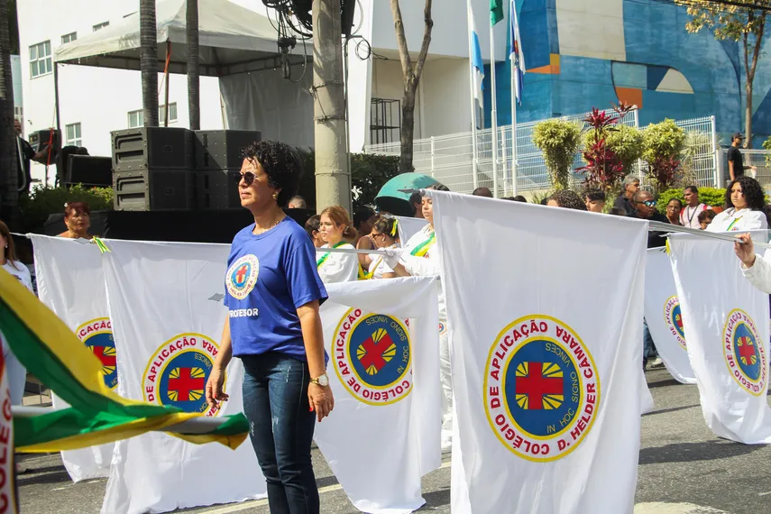 Galeria de fotos: Confira em detalhes o desfile pelos 135 anos de São Gonçalo