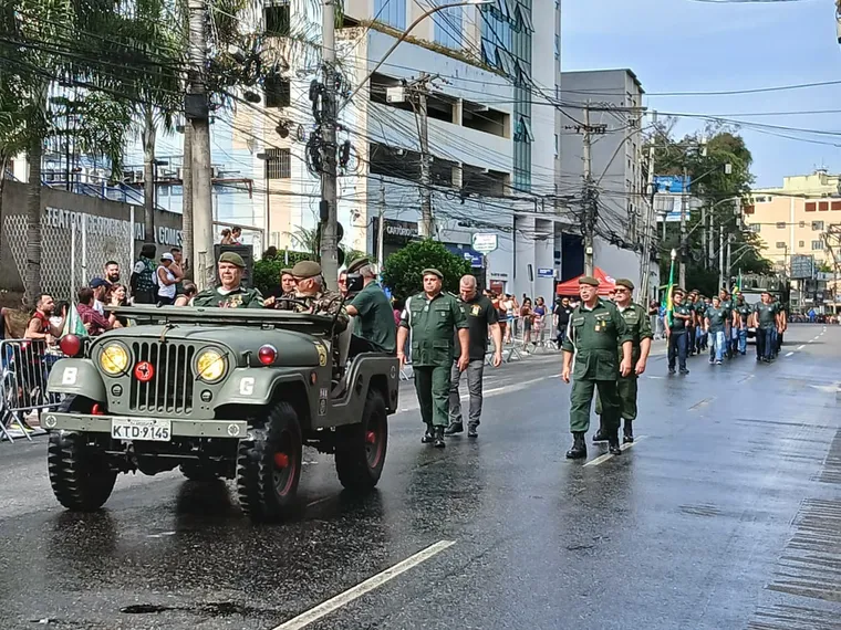 Parabéns, São Gonçalo! Município comemora aniversário de 135 anos com tradicional desfile no centro