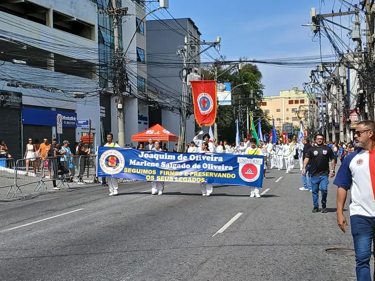 Parabéns, São Gonçalo! Município comemora aniversário de 135 anos com tradicional desfile no centro