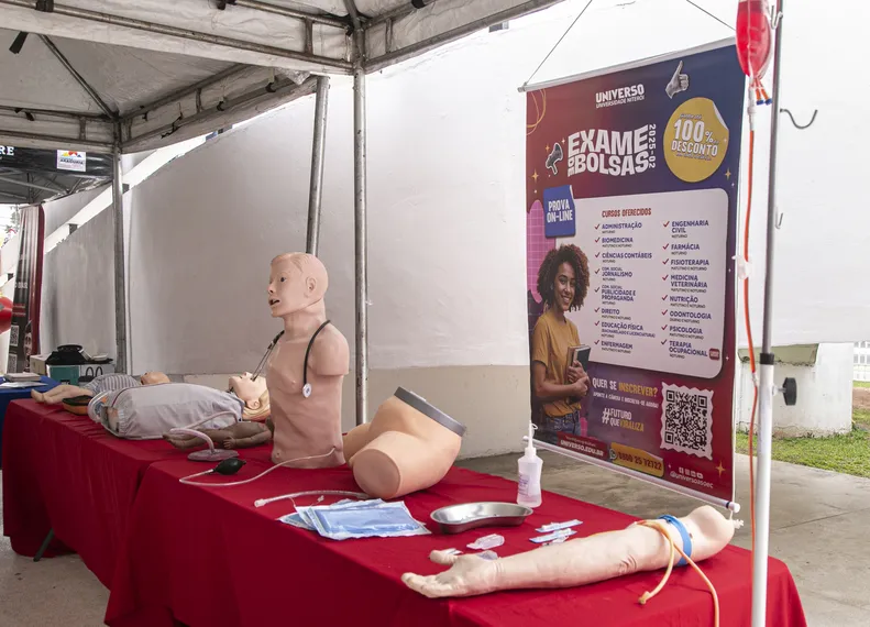 Primeiro dia de Simpósio promovido pelo Corpo de Bombeiros, com apoio da Universo, aborda temas sobre saúde física e mental