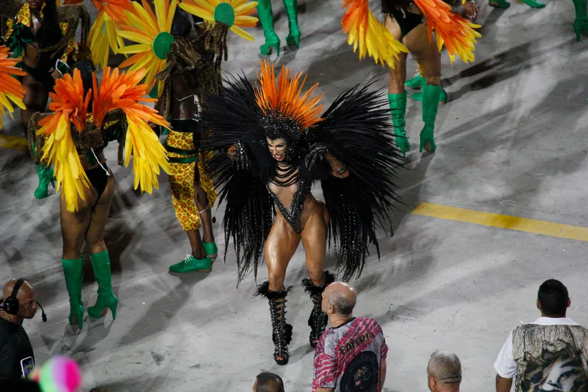 Veja o desfile da Porto da Pedra em fotos