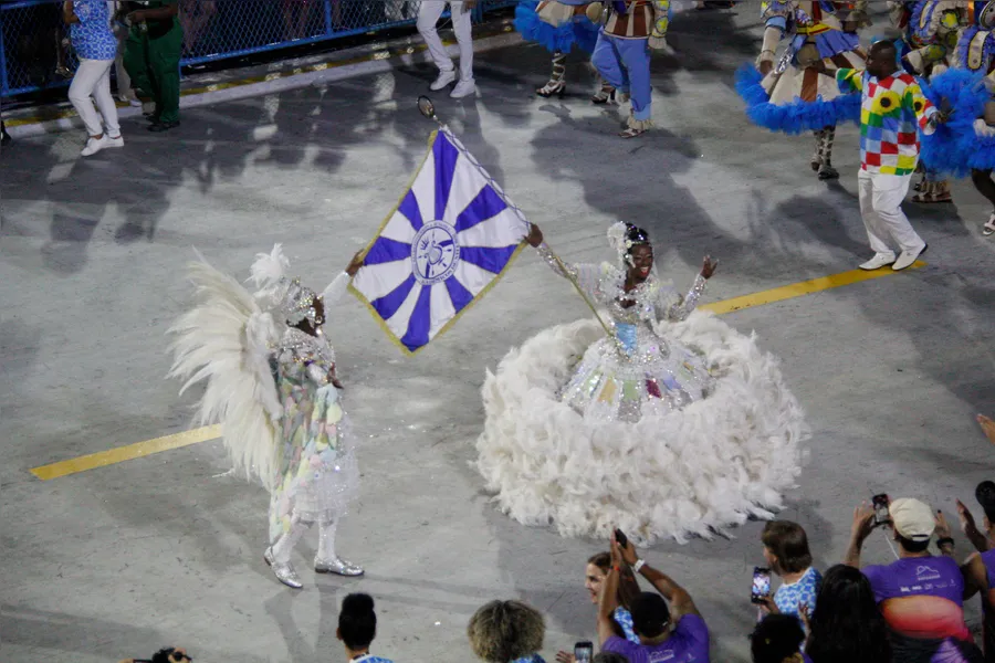 Fotos - veja o desfile da Acadêmicos de Niterói