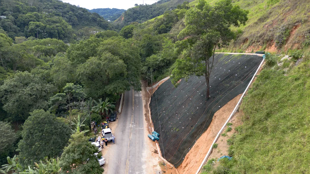 RJ-127 (Serra de Paracambi) será interditada entre os dias 20 e 25 para início da montagem de ponte na rodovia