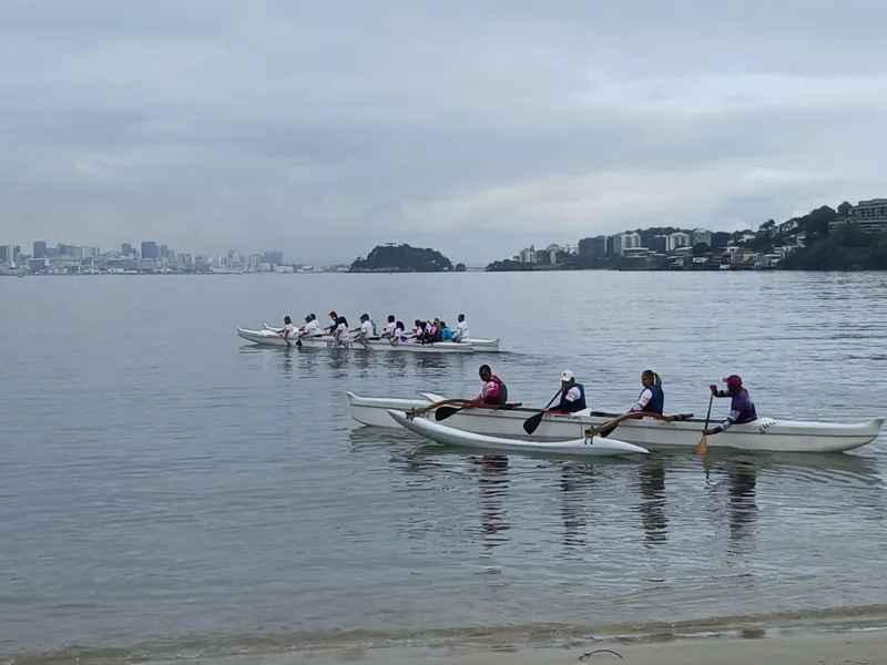 Universo participa de evento de Saúde e Esporte em ação social do 'Outubro Rosa', em Niterói