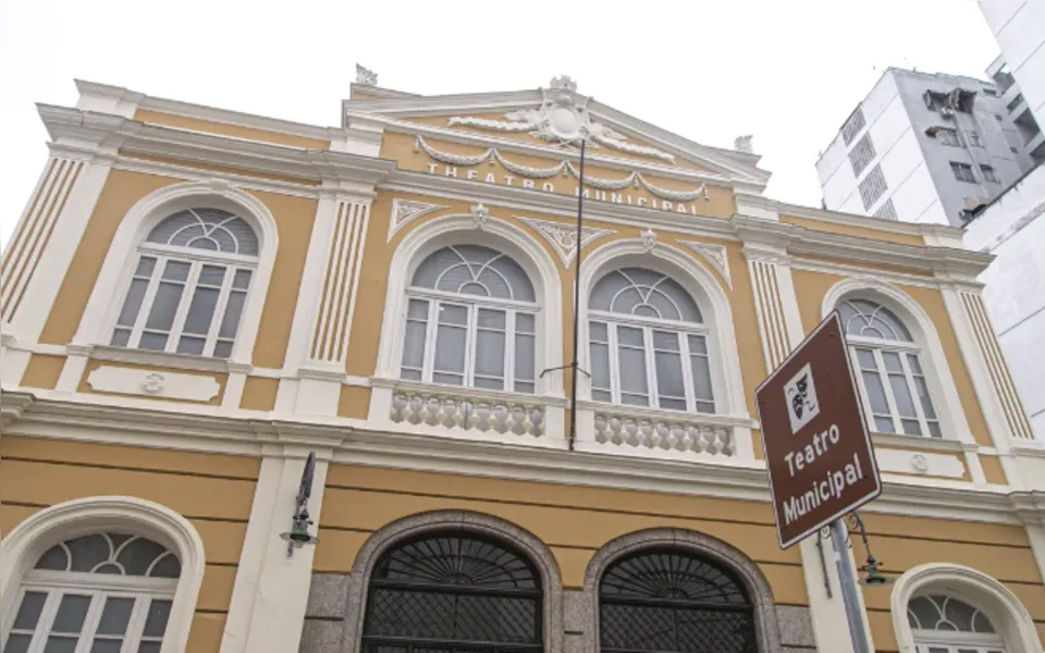 Você já ouviu falar em teatro-terapia? Saiba como as artes podem melhorar a saúde mental