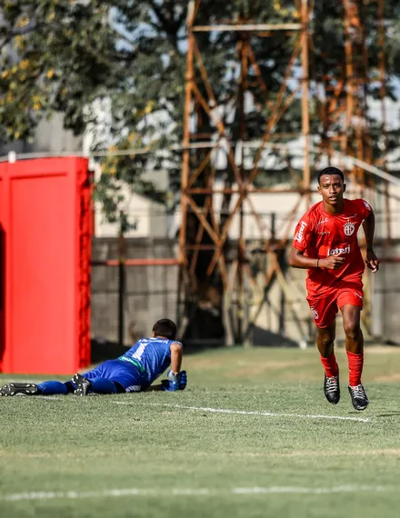 Conheça Ryan Lucas Machado, gonçalense artilheiro do Carioca A2 Sub-15