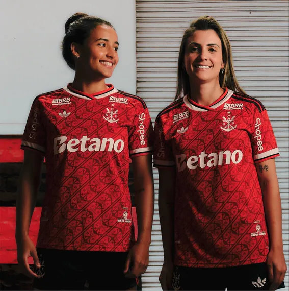 Flamengo anuncia novo terceiro uniforme; confira