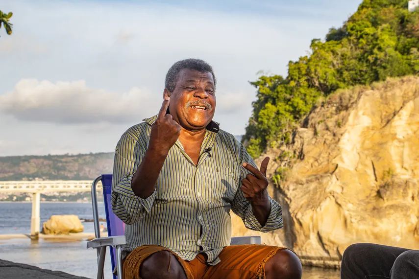 Conheça o jogador de São Gonçalo, ídolo de Curaçao, estreante na Copa do Mundo