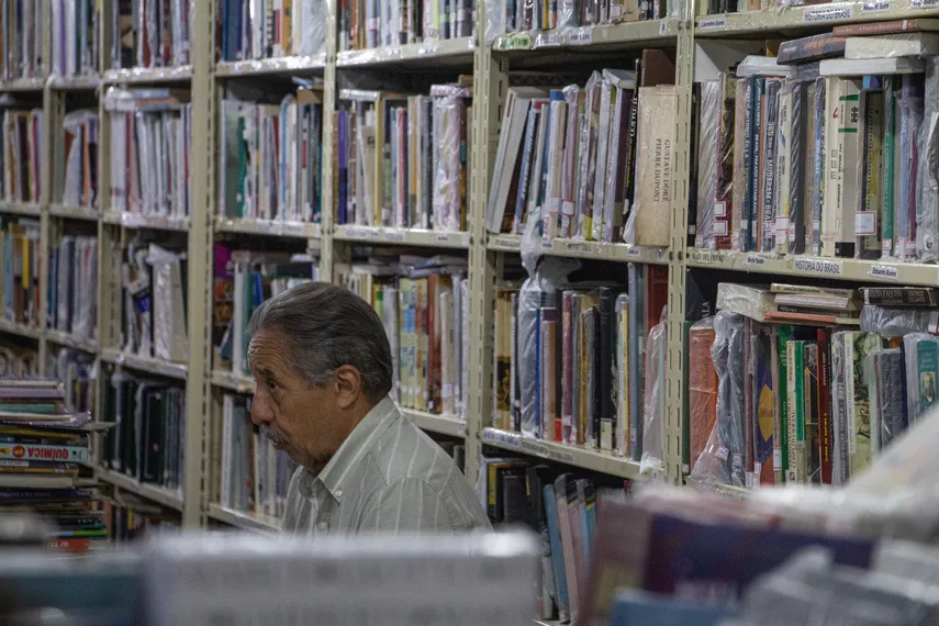 Livraria em Niterói é pioneira no país com escala 5x2 para seus funcionários