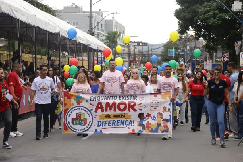 Maricá comemora 212 anos com desfile cívico marcado pela participação das escolas