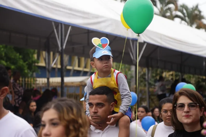 Maricá comemora 212 anos com desfile cívico marcado pela participação das escolas