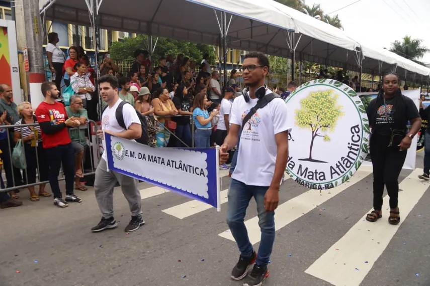 Maricá comemora 212 anos com desfile cívico marcado pela participação das escolas