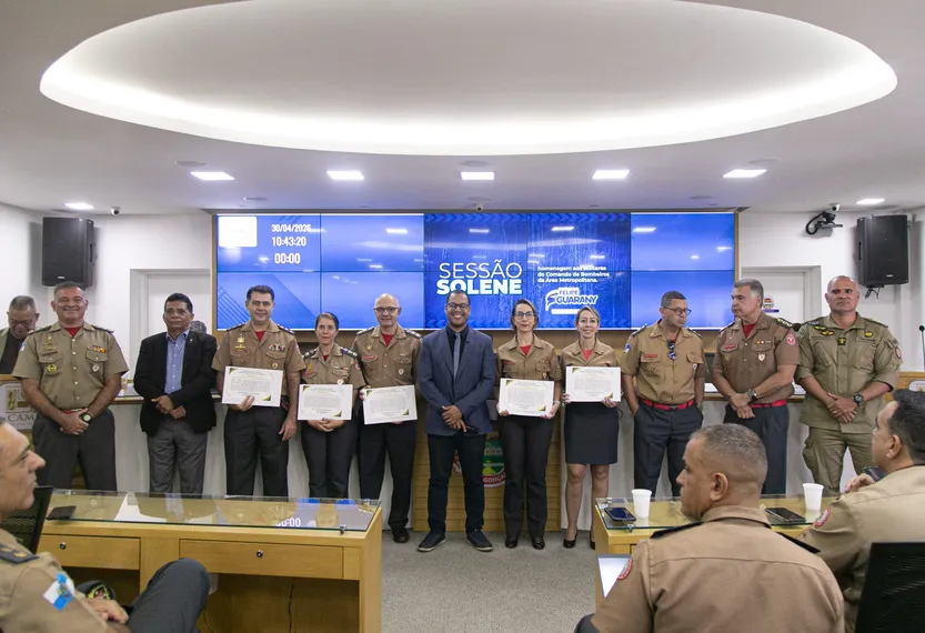 Militares do Corpo de Bombeiros recebem menções e medalhas da Câmara Municipal de São Gonçalo