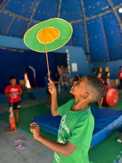 Oficinas do Lona na Lua impulsionam desenvolvimento infantojuvenil em Tanguá